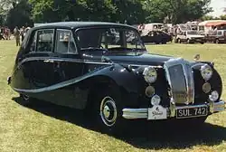 Einer von 14 Empress Mark III auf Sportsman-Chassis