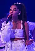 Ariana Grande (2017)
