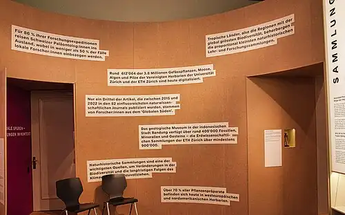 Statements in der Extract-Ausstellung Koloniale Spuren - Sammlungen im Kontext der ETHZ