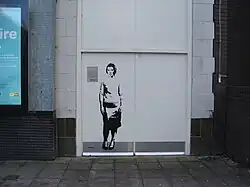 Delia_Derbyshire's_door_-_geograph.org.uk_-_6007948