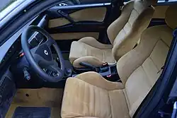 Mit Recaro-Sitzen: Delta HF