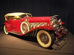 Duesenberg Model SJ Lagrande Dual-Cowl Phaeton, 6,9&nbsp;Ltr. Hubraum, 8&nbsp;Zylinder, 320&nbsp;PS, max. 210&nbsp;km/h (1935)