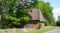 Durchfahrtscheune gegenüber Lange Str.&nbsp;26 (jetzt Freschluneberger Str.&nbsp;26)