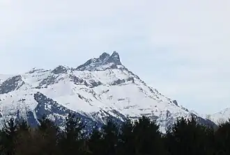Grande Dent de Morcles und Petite Dent de Morcles von Illarsaz aus gesehen