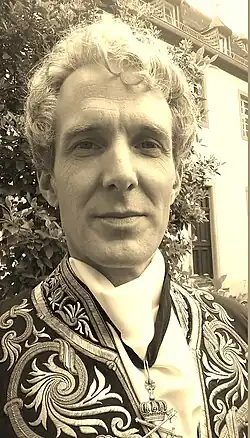 Patrick Braun, mit Locken