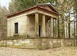 Teetempel Derneburg auf dem Donnerberg
