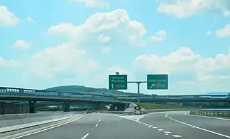 Das Dreieck von der D1 gesehen, Fahrtrichtung Michalovce/Uschhorod