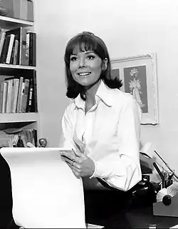 10. September: Diana Rigg (1973) (82)