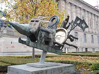 Die Humpty-Dumpty-Maschine der totalen Zukunft (Jonathan Meese)