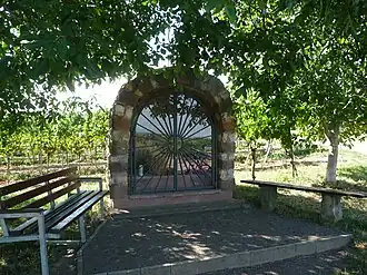 Mariengrotte am Osthang des Goldbergs