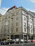 Nr. 9 (Ditscheinergasse 2–4)