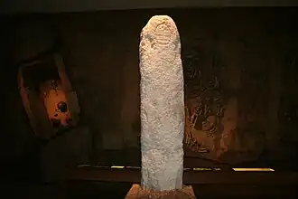 Der Original-Menhir im Landesmuseum für Vorgeschichte