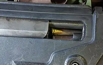 Doppelzufuhr (double feed), FAMAS