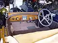 Innenausstattung und Armaturenbrett des Douglas 10.5 h.p. 2/3 passenger Drop Head Coupe (1921). Wahrscheinlich die Werkskarosserie.