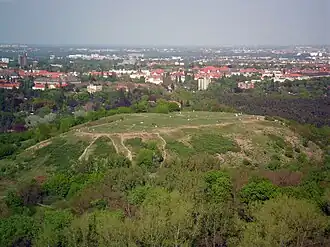 Blick auf den Drachenberg vom Teufelsberg.
