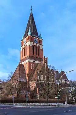 Dreifaltigkeitskirche Berlin-Lankwitz