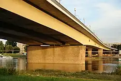 Pfeilerverkleidung an der zweiten Carolabrücke in Dresden