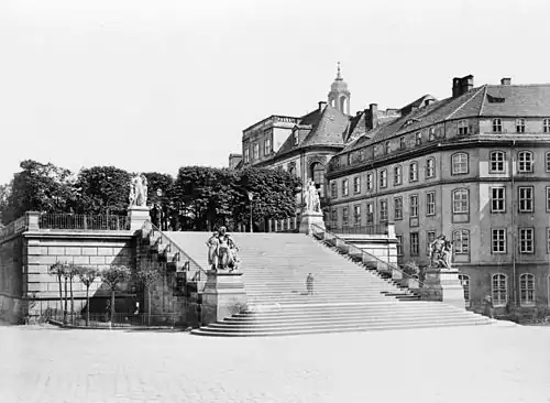 Palais Brühl, Dresden
