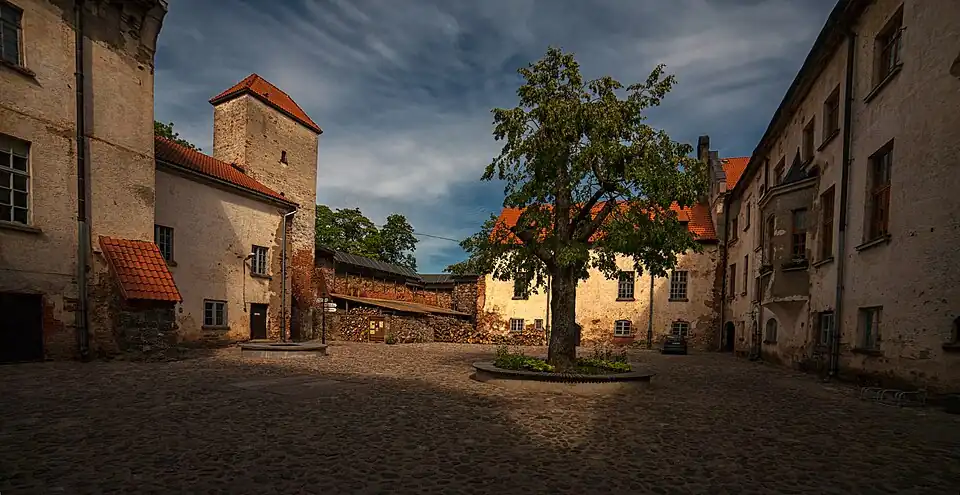 Innenhof mit Blick nach Norden (2015)