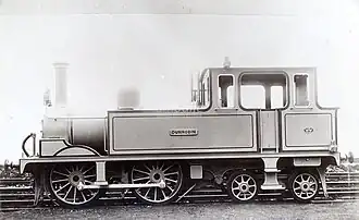 Dunrobin von 1895 im grauen Fotoanstrich