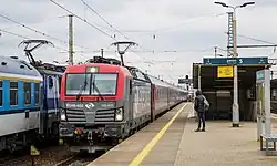 EuroNight EN 453 Paris – Moskau im Bahnhof Warszawa Wschodnia (2020)