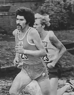 Eddie Leddy (links) – Rang&nbsp;neun