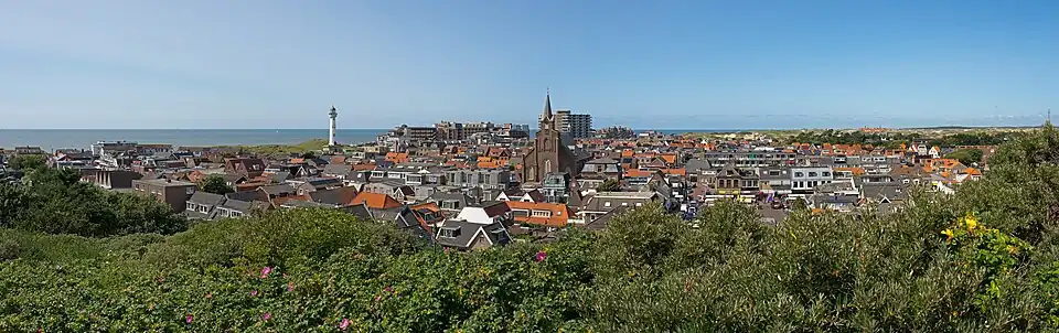 Blick über Egmond vom Aussichtspunkt Torensduin