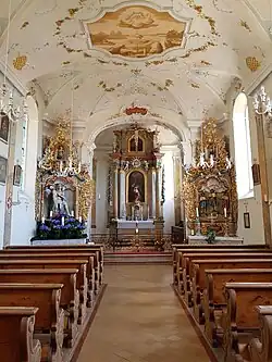 Blick in die ehemalige Burgkapelle, die heutige Kirche St. Georg