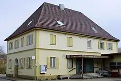 Ehemalige Gastwirtschaft „Zum Löwen“ und spätere Metzgerei im Dorf