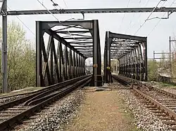 SBB-Brücken über die Birs (ersetzten von Gustave Eiffel erbaute Brücken, die beim Eisenbahnunfall 1891einstürzten)