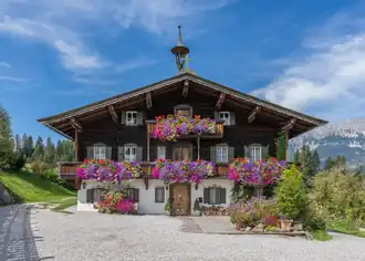 Bauernhof „Hinterschnabl“ in Ellmau (Bergdoktorpraxis)