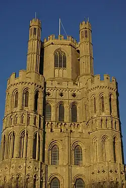 Westturm von Ely, 1174–1189 (Laterne jünger)