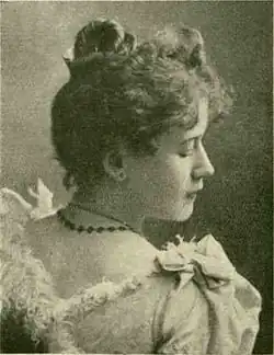 Emmy Remolt, um 1900.