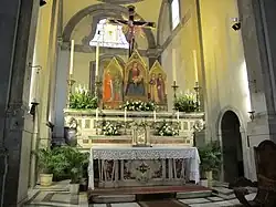 Der Altar der Collegiata