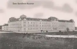 k.k. Kavallerie-Kaserne in Enns (Gebäude 2018 noch existent) Koordinate 48°&nbsp;12′&nbsp;34″&nbsp;N, 14°&nbsp;28′&nbsp;44″&nbsp;O48.20944444444414.478888888889