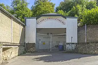 Eingang des Stadions