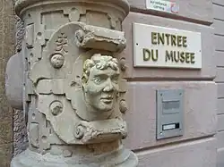 Eingang zum Museum