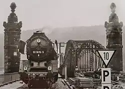 Nördliche Brückenzufahrt (Eröffnung der sanierten Brücke am 30.&nbsp;September 1990)