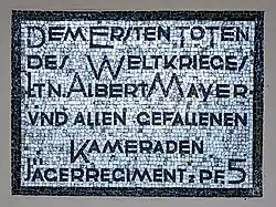 Erinnerungstafel für Albert Mayer im Aussichtsturm auf dem Luginsland