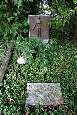 Ernst Scheidegger (1923–2016) Fotograf, Maler, Grafiker, Verleger. Grab, Friedhof Enzenbühl, Zürich