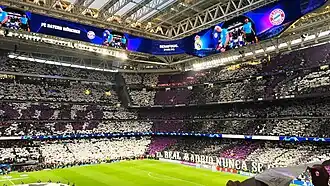 Das Estadio Santiago Bernabéu in Madrid ist 2025 erstmals Spielort