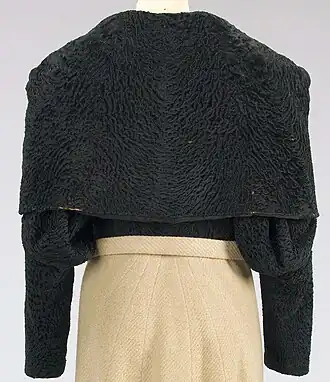 Schwarzgefärbte Buenojacke, 1932/33 (Design Jeanne Lanvin, jetzt im Metropolitan Museum of Art)