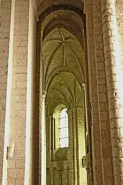 Umgang mit domikalen Kreuzrippengewölben