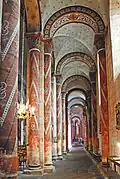Südliches Seitenschiff nach vorne