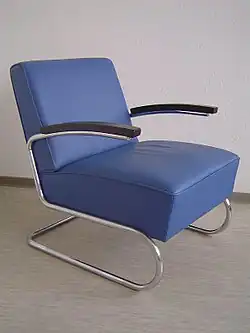 Freischwinger S411 von Michael Thonet Werkdesign (1932)