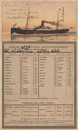 Fahrplan der „Adria AG“ von ca. 1900 mit der Abb. der SS Carola auf der Rückseite und der Angabe von insgesamt 33 eingesetzten Schiffen (282&nbsp;×&nbsp;169&nbsp;mm, Druck: Stabilimento tipo-litografico Emidio Mohovich in Fiume[15])