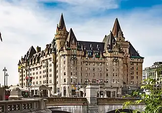 Fairmot Château Laurier, im Film Hotel Fontaine
