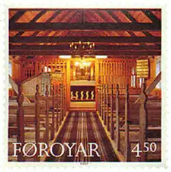 Das Innere der Kirche von Hvalvík