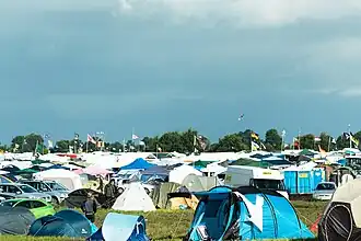 Die meisten mehrtägigen Metal-Festivals bieten – wie das Wacken Open Air – ein eigenes Camping-Areal.