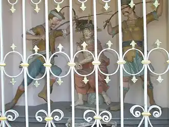 Figurengruppe Jesus mit Dornenkrone